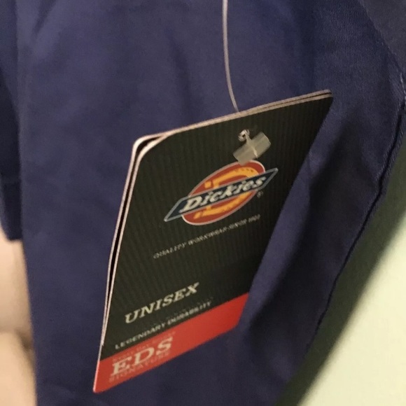 Men’s Dickies EDS Scrub Top - Picture 5 of 6